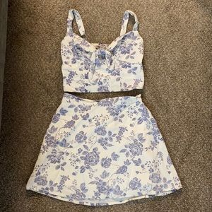 High waist skirt and cropped tank set